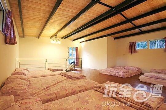 Dongguang Zhixing Homestay Ючи Екстериор снимка