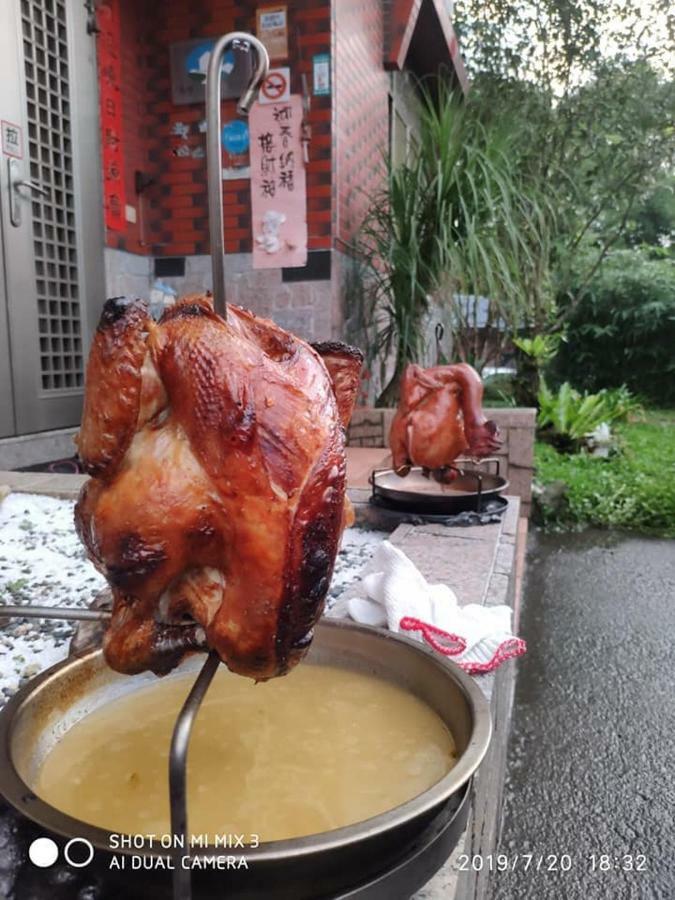 Dongguang Zhixing Homestay Ючи Екстериор снимка