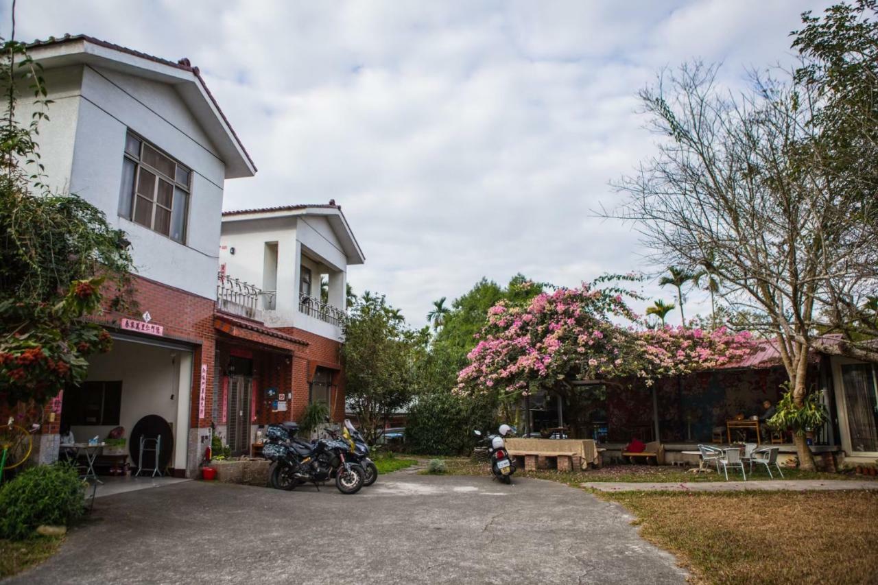 Dongguang Zhixing Homestay Ючи Екстериор снимка